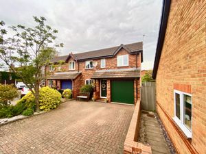 Main Photo- click for photo gallery